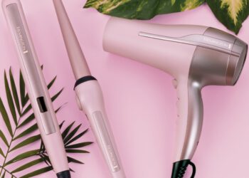 66 % der Befragten kaufen Elektrokleingeräte regelmäßig online, meist mit Lieferung nach Hause (60 %) oder via Click & Collect (23 %). (c) Remington