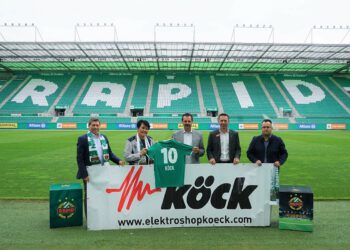 Elektro-Shop Köck ist für die kommenden drei Spielzeiten Teampartner des SK Rapid. © SK Rapid
