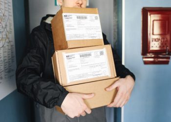 Paketdienste erwarten im 4. Quartal bis zu 96 Millionen Pakete