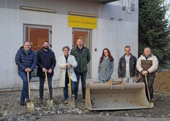 Spatenstich Lugitsch