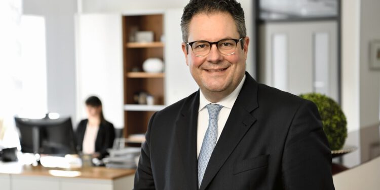 Patrick Döring, Wertgarantie-Vertriebsvorstand