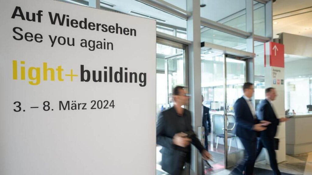 Zufriedene Besucher bekunden Wiederbesuchsabsicht zur Light+Building 2024