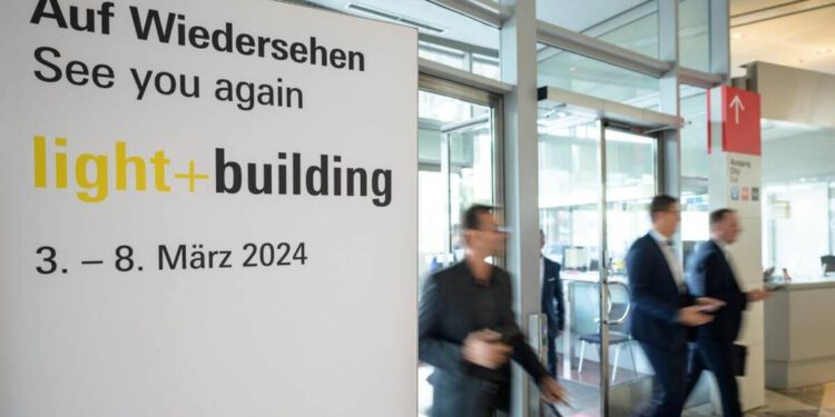Zufriedene Besucher bekunden Wiederbesuchsabsicht zur Light+Building 2024