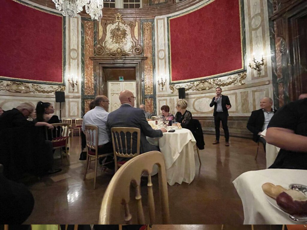 Expert International Treffen im Wiener Palais Daun-Kinsky