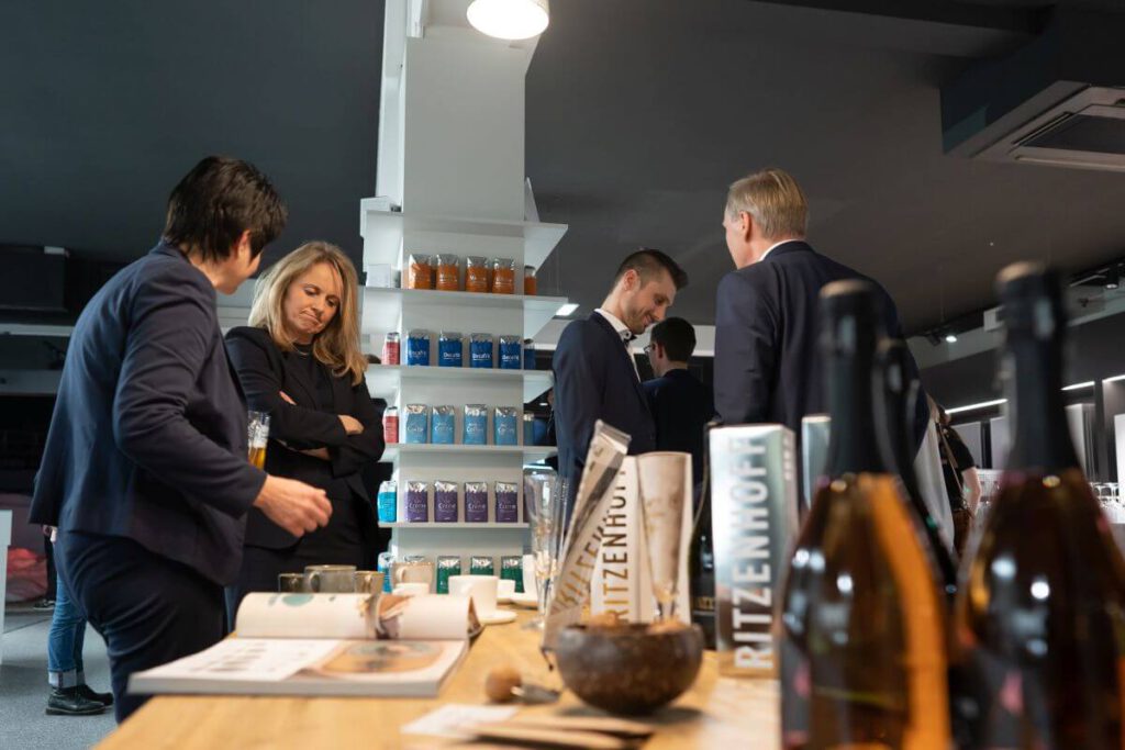 Jura TischPersonenProdukte Jura-Store