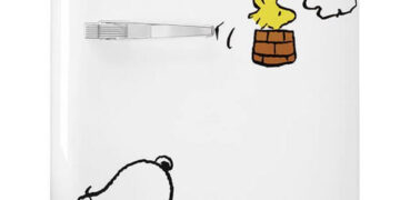 SMEG Retro-Kühlschrank mit Snoopy