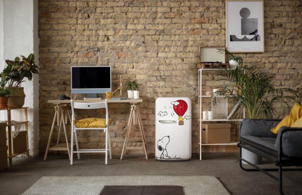 SMEG Retro-Kühlschrank mit Snoopy