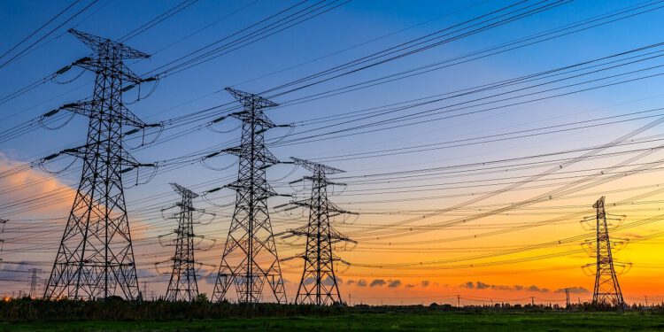 Das Stromnetz braucht Fachkräfte für die Energiewende