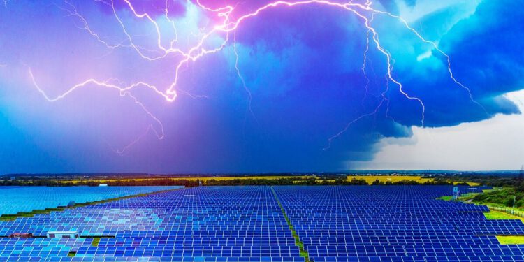 OVE-Blitzschutztag 2023: Vorträge und Experimente für Photovoltaik-Anlagen