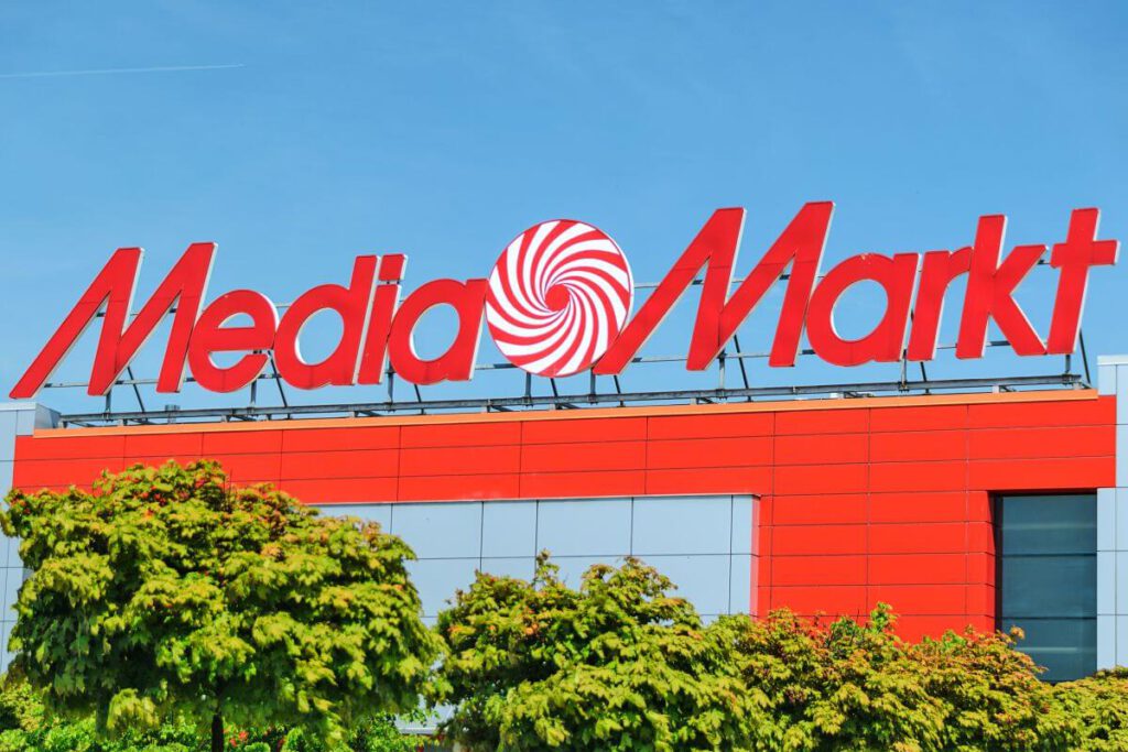 Mit myMediaMarkt Plus will man kundenorientierter werden. Viele Fragen bleiben aber offen.