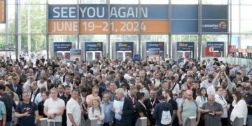 Fachmesse für Solarwirtschaft verzeichnet Rekordzahlen