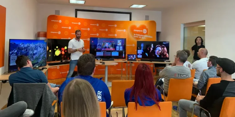 Expert LG-Lineup Präsentation