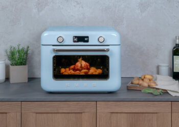 Smeg Dampfbackofen - Platz sparen im 50er Stil