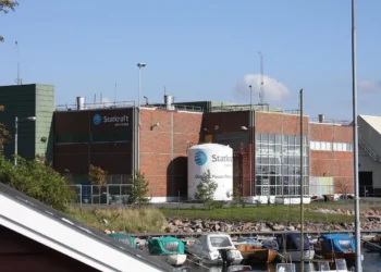 Strom aus Salz- und Süßwasser