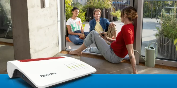 Sommerliche FRITZ!-Tipps: Smarter Garten, stressfreier Urlaub und entspannte Gartenpartys