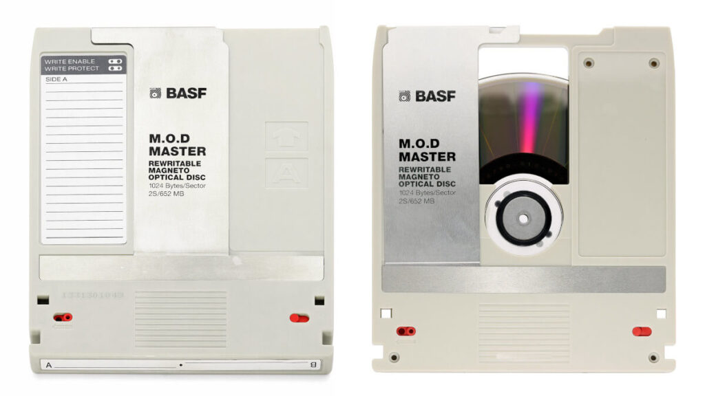 BASF M.o.d Master Rewritable Magneto Optical Disc 652MB 5.25" Rewritable MO Disk 1024 Bytes/sector.