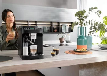 De’Longhi Magnifica Evo: Kaffee einfach, schnell und cremig