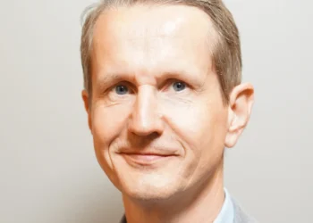 Martin Neidhart komplettiert Liebherr-Vertriebsteam