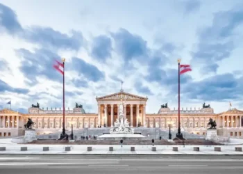 EEÖ fordert den Beschluss vom ElWG und Erneuerbares-Gas-Gesetz jetzt