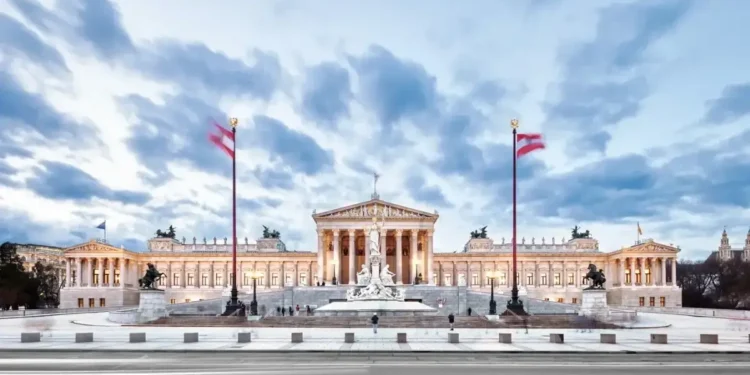 EEÖ fordert den Beschluss vom ElWG und Erneuerbares-Gas-Gesetz jetzt