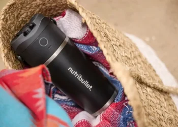 Mit dem neuen nutribullet Flip frische Smoothies genießen