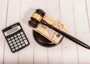 OGH-Urteil: Netzbetreiber müssen Netzzutrittspauschalen zurückerstatten