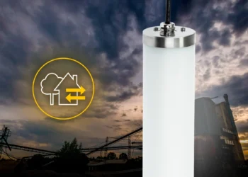 Regiolux: Neue LED-Rohrleuchte tubolin plus trotzt Wind und Wetter