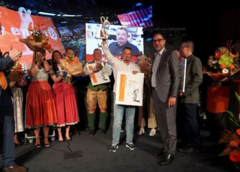 Elektro Hölzl holt den Jubiläums-Expert nach Schwarzach ins Pongau