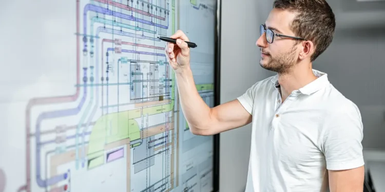 Fachkräfteaufbau: Neues Bildungsprogramm "GET IT" in Rankweil