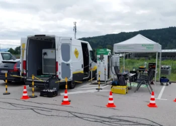 ProSafE²-Feldtest mit dem Prüfgerätedemonstrator am 24.07.2024 an einer 160-kW-Gleichstromladestation der KELAG in St. Veit an der Glan, Kärnten.