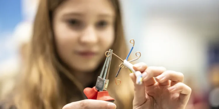 Girls! Tech Up-Erlebnistag kommt jetzt auch nach Tirol