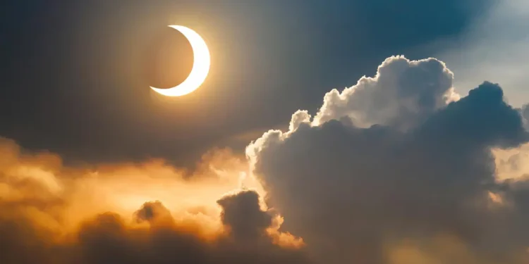 Sonnenfinsternis am 29. März 2025. Symbolbild