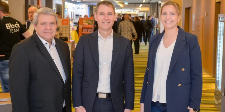 Der ElectronicPartner Vorstand auf dem Kongress 2025. © ElectronicPartner