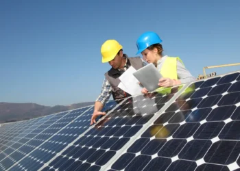 Fundierte Photovoltaik-Weiterbildung: PV Austria startet mit drei Kursen in die Saison