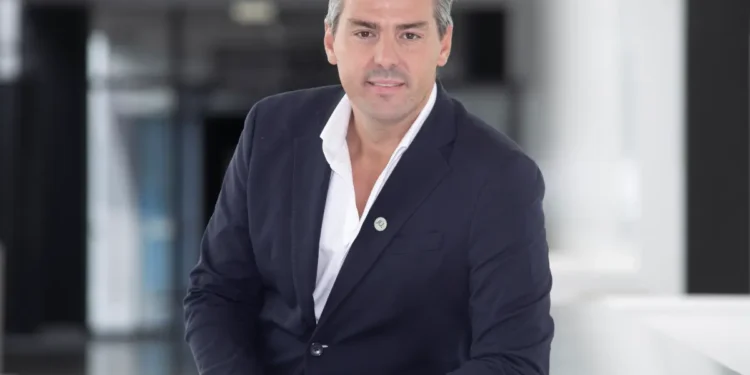 Messeveranstalter Thomas P. Jungreithmair bringt 2026 die „Bauen und Energie“ als „smart.bau.energy“ nach Wien zurück. © JU.connects