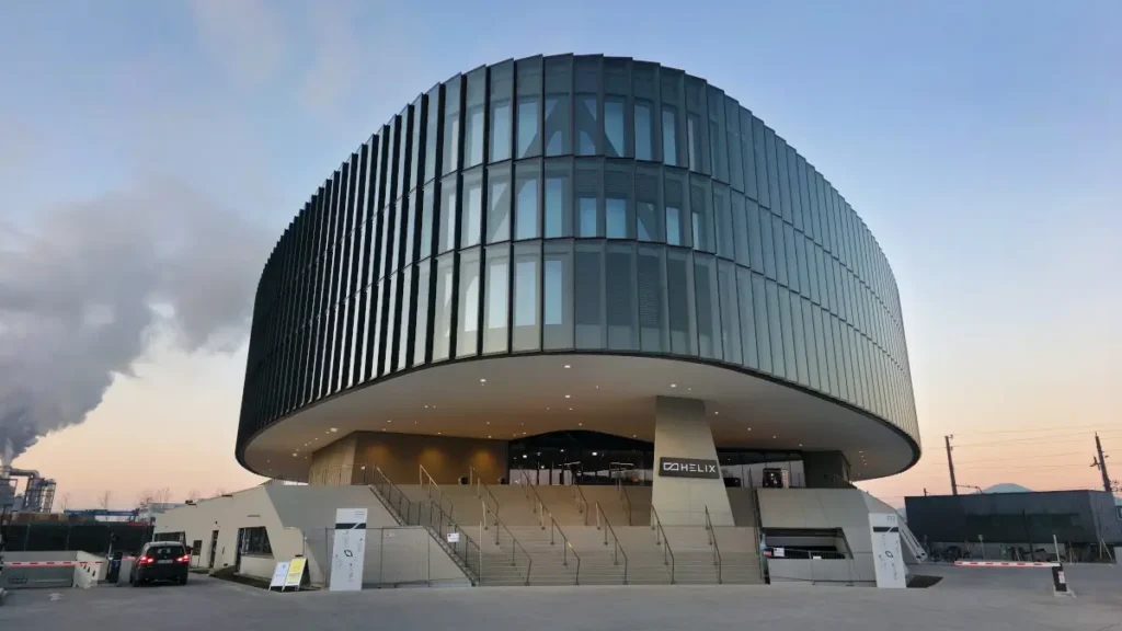 Helix Salzburg Gira Experience Center