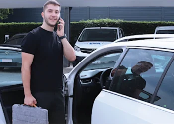 ERA sucht eine:n Elektrotechniker:in für den Vertriebsaußendienst