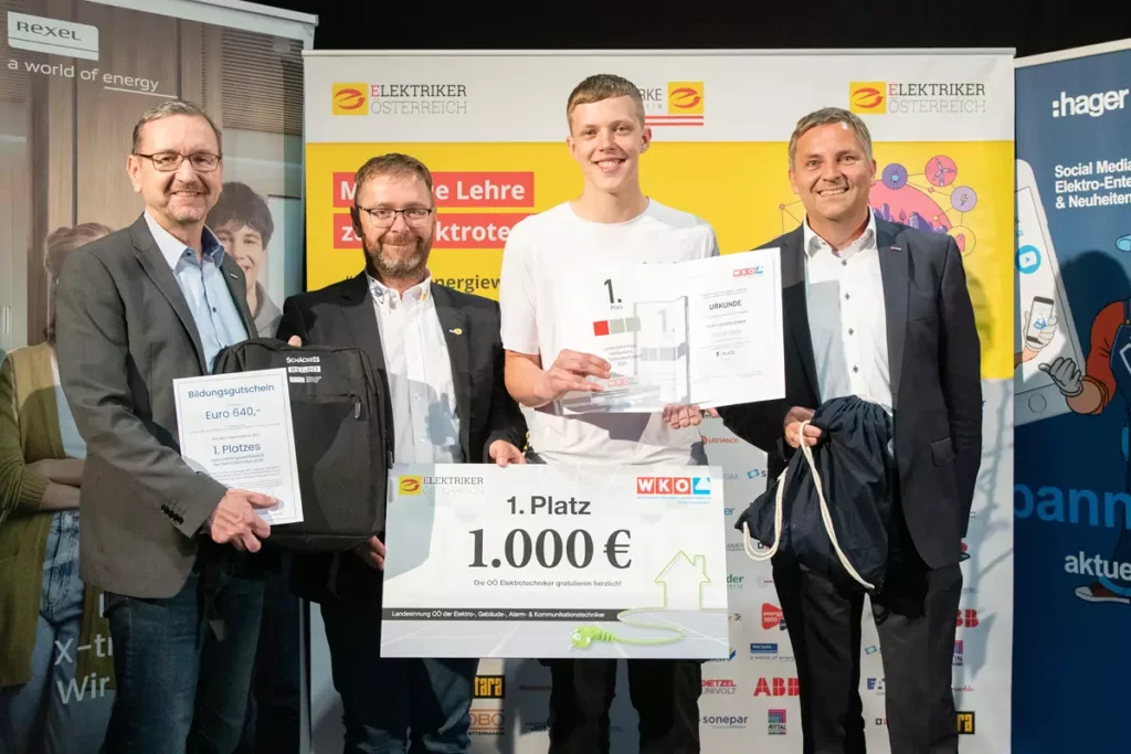 OÖ. Landeslehrlingswettbewerb Elektro- und Gebäudetechnik - Auszeichnungen