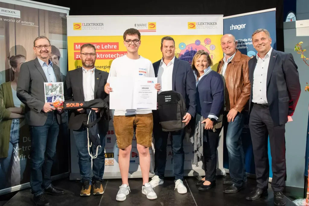 OÖ. Landeslehrlingswettbewerb Elektro- und Gebäudetechnik - Auszeichnungen