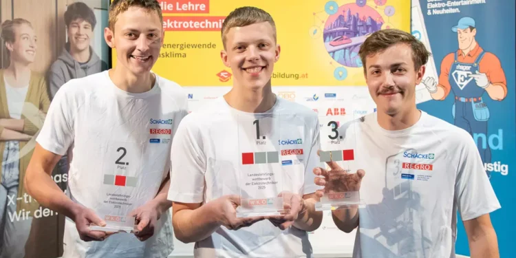 Der erfolgreiche Elektro-Nachwuchs (v.li.): Xaver Maislinger, Filip Fischerlehner und Florian Gerl. © Fotografie Rudolf LARESSER