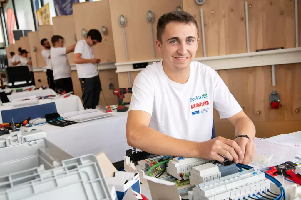 OÖ. Landeslehrlingswettbewerb Elektro- und Gebäudetechnik - Impressionen