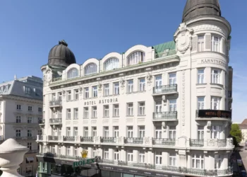 Eleganz trifft Technik: Hotel Astoria erstrahlt im neuen Glanz