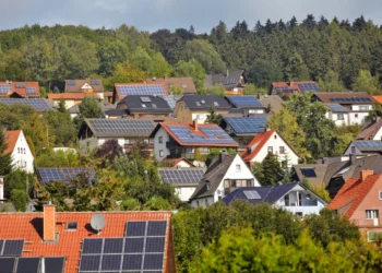 PV-Anlagen: Blendung und Rückzug der R11-3