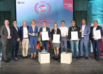 Die Gewinner des Bundespreises „Österreichische Händler des Jahres 2025“. © Handelsverband/Katharina Schiffl