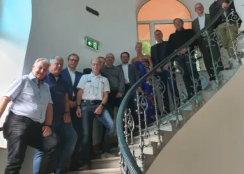 V.l.n.r. Mario Ostermann (NÖ), Christian Hausberger (S), Arno Adler (Stmk.), Franz Rockenschaub (OÖ), Alfred Schabelreiter (Stmk., verdeckt), 1. Stellvertreter Markus Maier (W), Udo Regenfelder (K), Kathrin Witke (W), Martin Karall (W), 2. Stellvertreter Frank Käferböck (NÖ), Thomas Plank (OÖ) und BIM Christian Bräuer