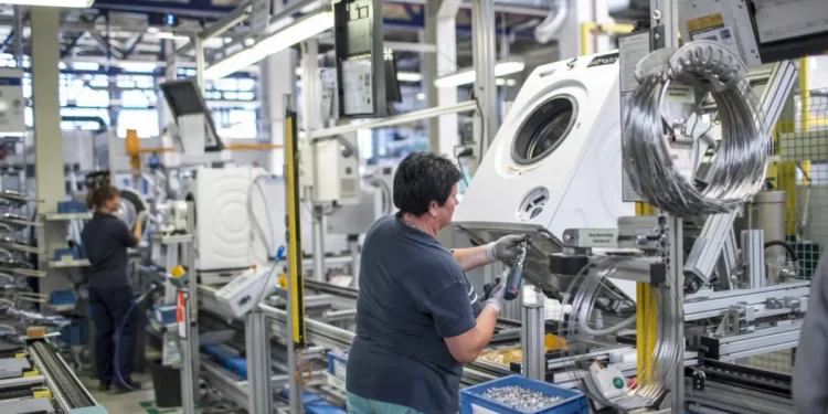 Die Waschmaschinen-Produktion im BSH-Werk Nauen soll bis Mitte 2027 auslaufen. © BSH Hausgeräte GmbH