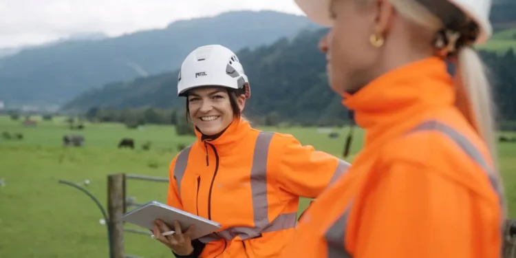 Christina Unterweißacher ist OVE Girls TECH UP-Role Model 2025. © Josip Bosnjak