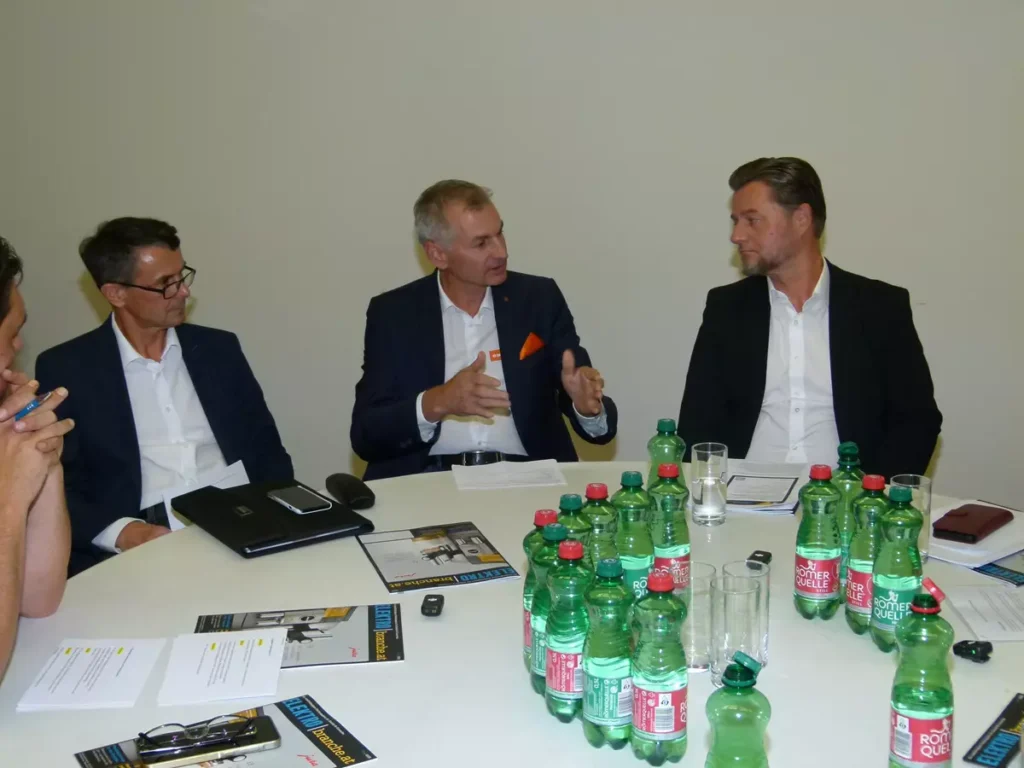 Round Table Gespräch