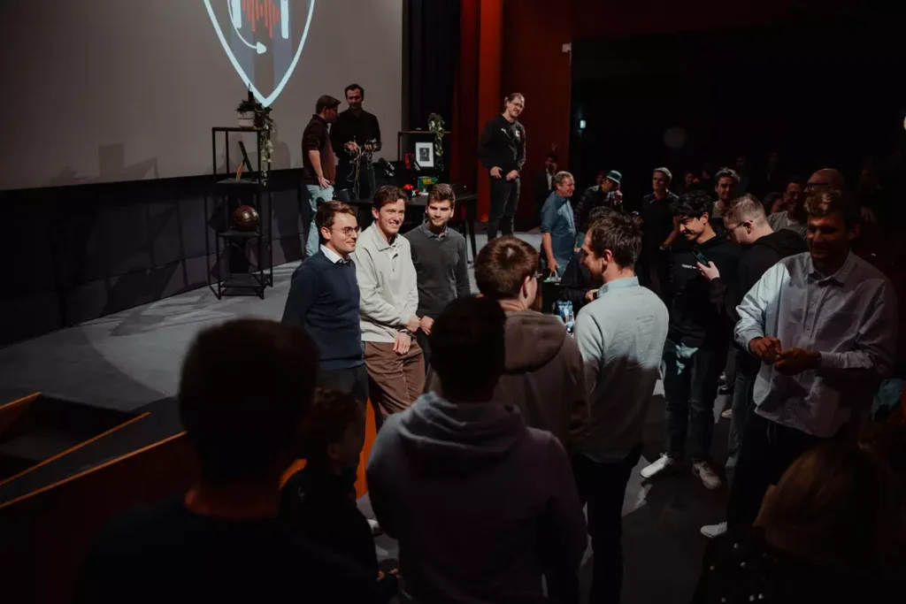 „Teamgeist – Unser Weg“: Premiere Wiener Urania Canal+