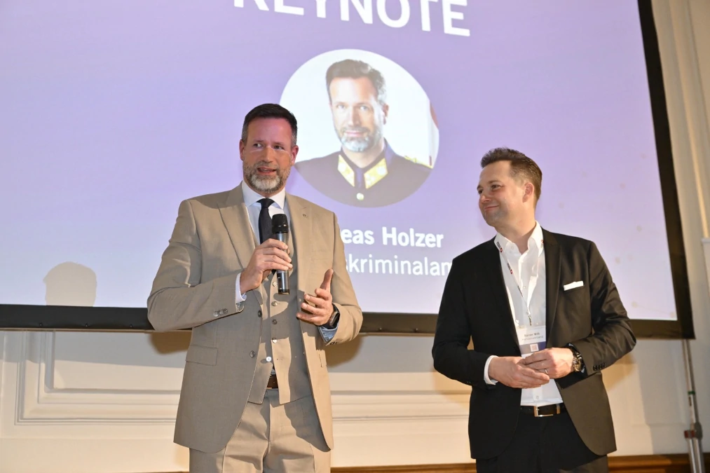 Andreas Holzer und Rainer Will, über Sicherheit im Handel